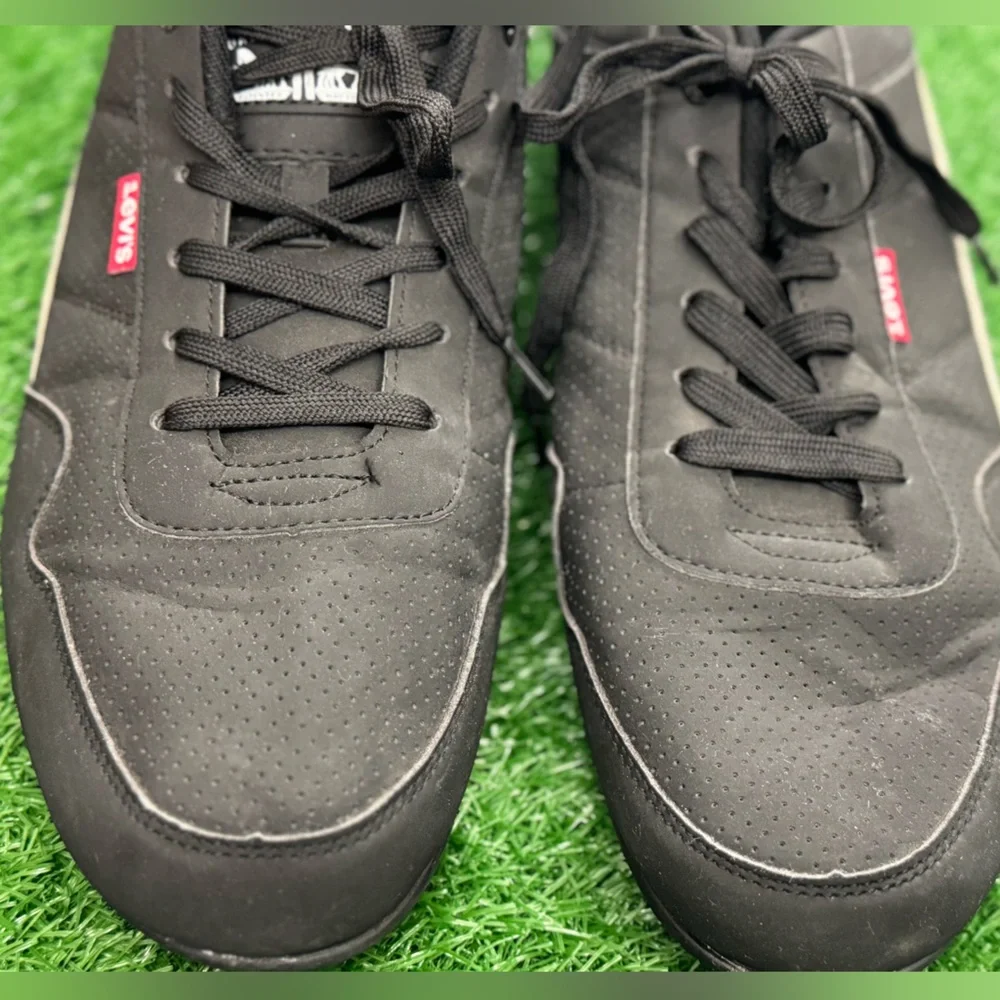 Levi’s men’s casual‎ shoes